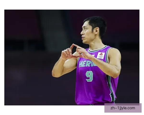 张庆鹏呼吁老将担当逆境不言弃