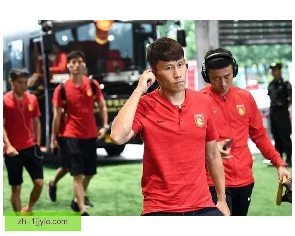 南京城市续约35岁胡人天中场 南京城市续约35岁胡人天中场